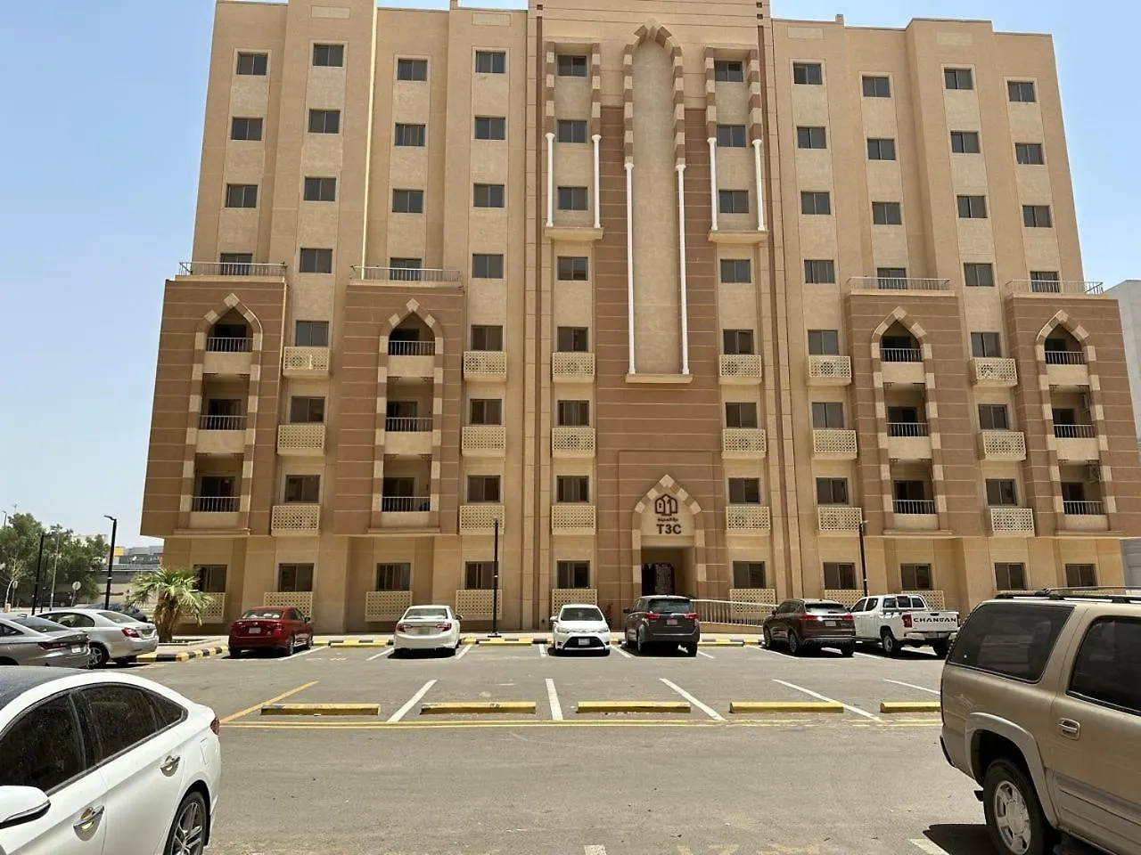 Apartment شقة مفروشة في مشروع درة المدينة Medina